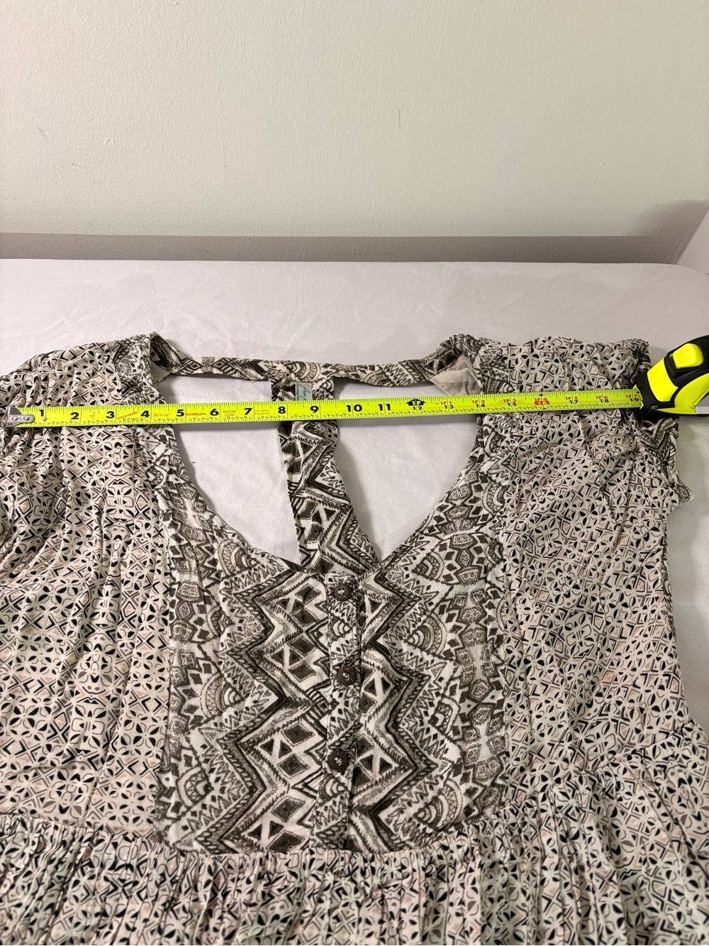 Cream Printed Summer Dress with Lace-Up Back - Picture 3 of 4